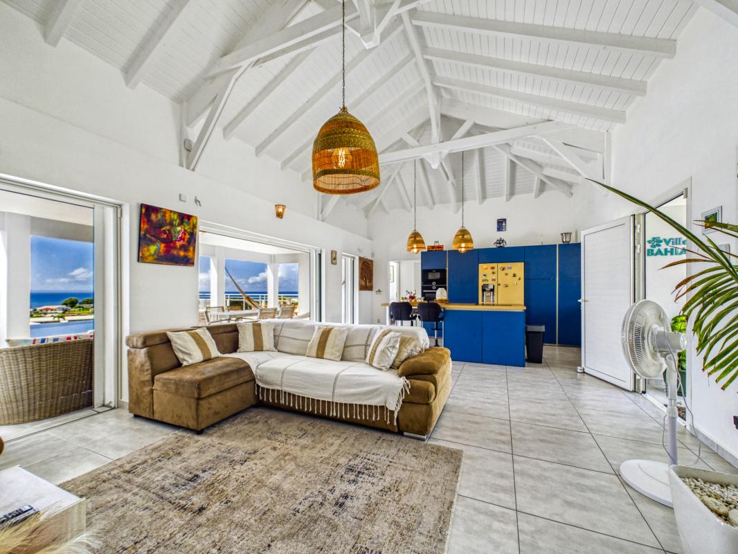 9. A louer villa avec piscine et vue mer St François Guadeloupe